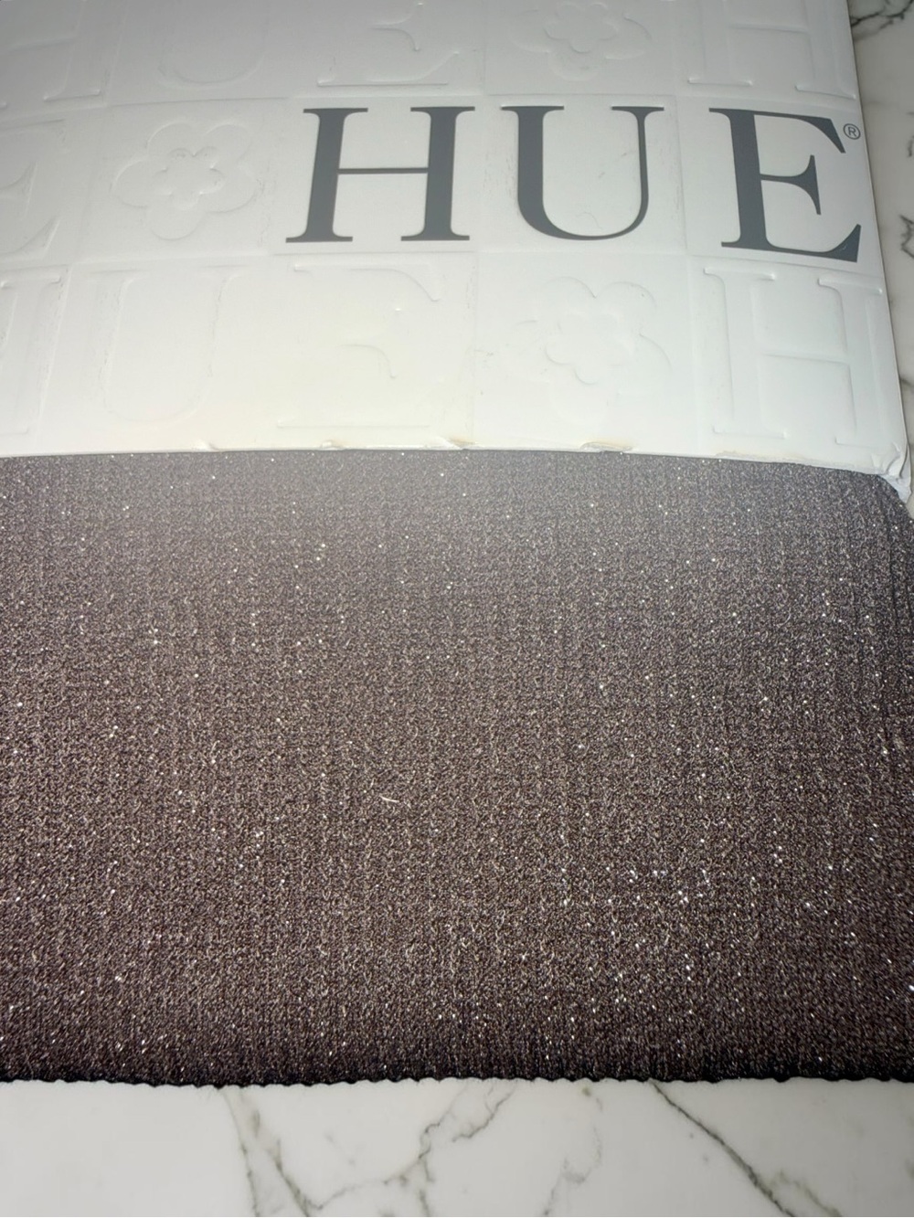 New With Tags 2 Hue LUREX RIBBED Tights Size S/M Brown and Deep Burgundy - Picture 5 of 6